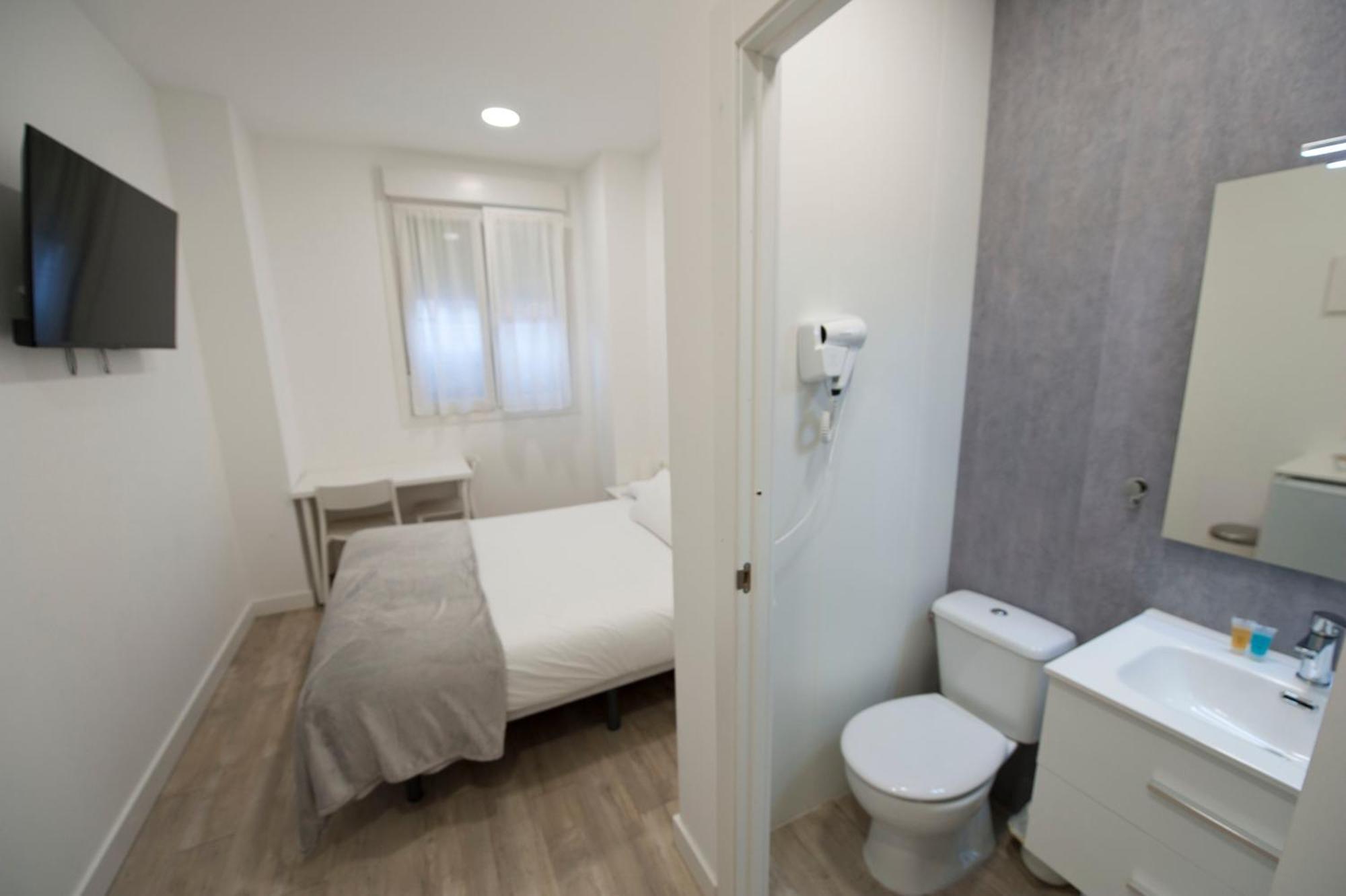Pension Md San Sebastián Exteriör bild